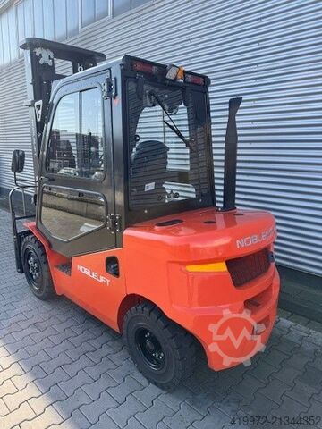 Diesel gaffeltrucks Noblelift CPCD 30