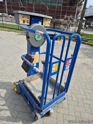 Πλατφόρμα ανύψωσης Power TOWERS PECOLIFT