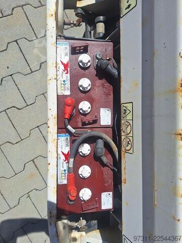 Ψαλίδι ανύψωσης JLG 2032ES