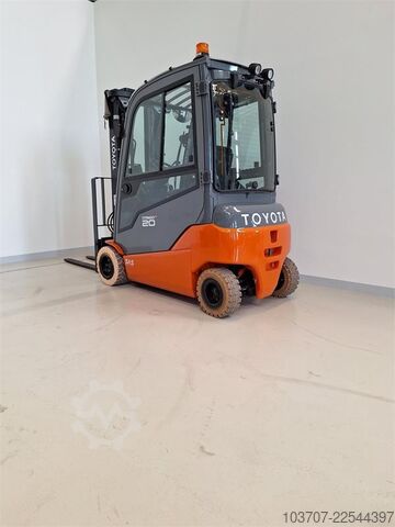 περονοφόρο ανυψωτικό Toyota 8FBM20T