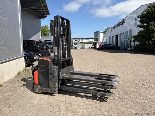 Stivuitor manual Toyota SWE 200 D