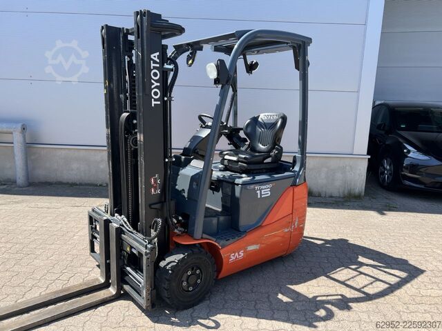 Stivuitor electric cu 3 roți Toyota 8 FBE 15 T