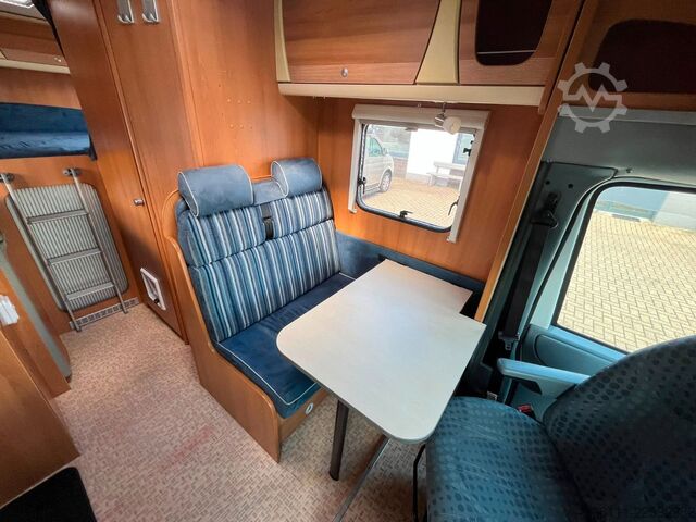 Halvintegrerad husbil DETHLEFFS Van 001 - Festbett - Solar - Klima - TV -