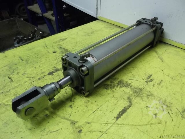 Pneumatic cylinder SMC C91SD80-320