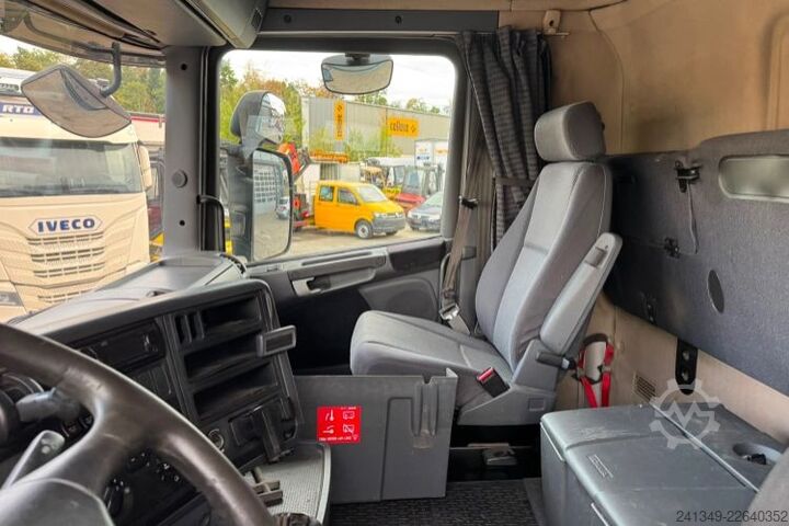 Platós teherautó ponyvával SCANIA R380 4x2