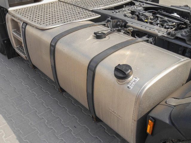 Standardní tahač DAF XF 480 FT SSC + INTARDER + 845l Tank + EURO 6 E