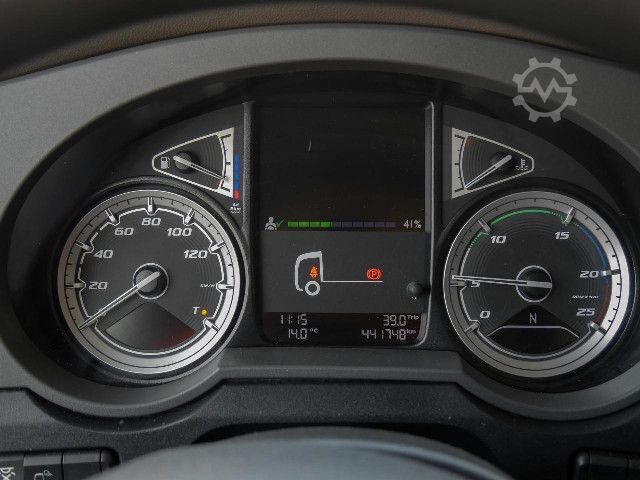 Standardní tahač DAF XF 480 FT SSC + INTARDER + 845l Tank + EURO 6 E