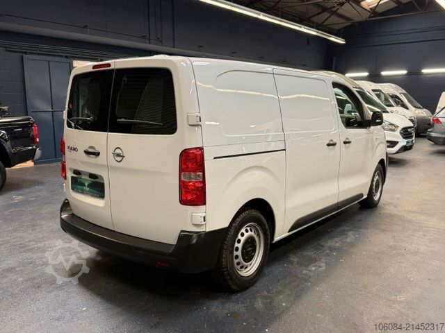 Skåpbil OPEL Vivaro Kasten Edition M Klima Tempomat