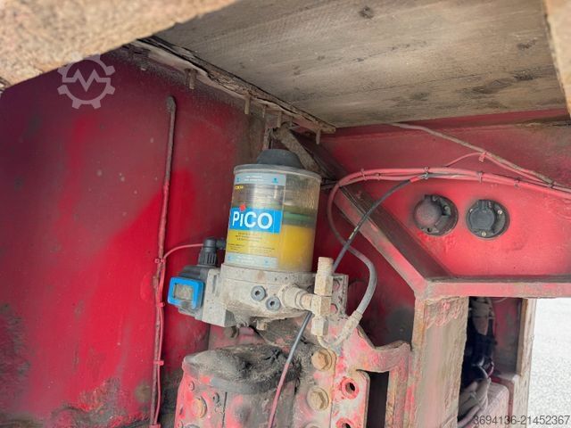 Sicka Werkzeugmaschinen GmbH Sicka Werkzeugmaschinen GmbH Sicka Werkzeugmaschinen GmbH