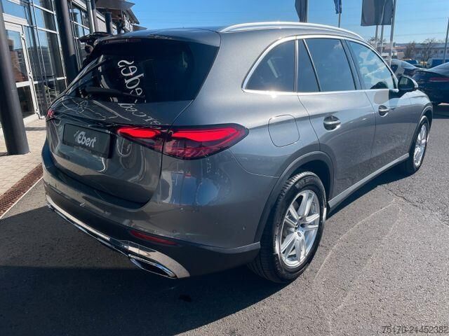 Plataforma de carga Mercedes-Benz GLC 200 4M AVANTGARDE Pano+Burm+360°+Distr+Ambie