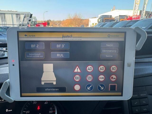 Miniautocarro Mercedes-Benz Vito 111 CDI Tourer Begleitfahrzeug BF3+ / WVZ