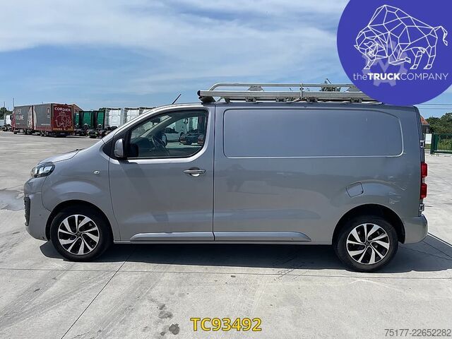 Panelová dodávka Citroën Jumpy 2.0 // L2 // Premium // GPS // Camera