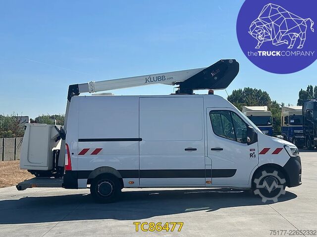Hebebühne Renault Master 145.35 klubb