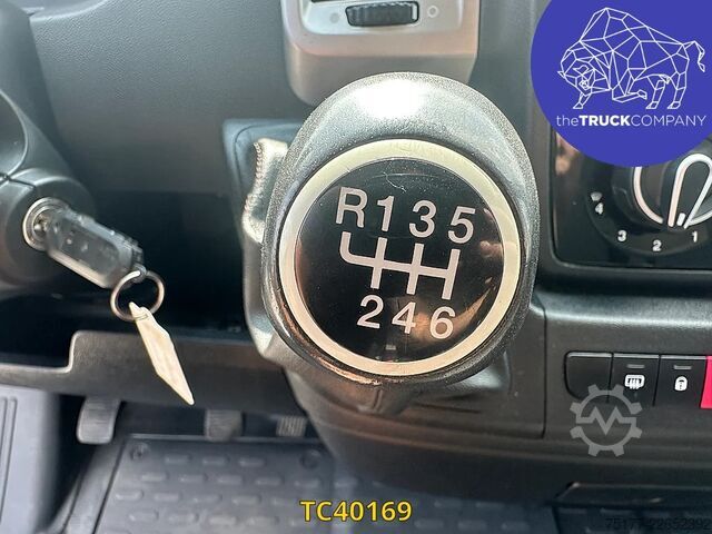 Resväska Fiat Ducato 160cv caisse hayon