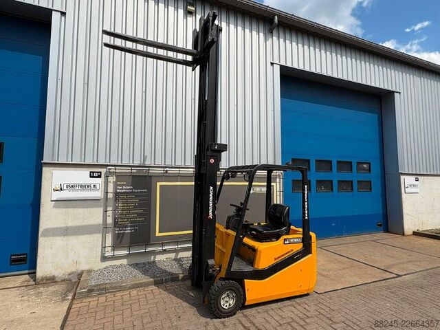 Elektrischer Gabelstapler Jungheinrich mit 3500 mm Hubhöhe JUNGHEINRICH EFG-DF-15