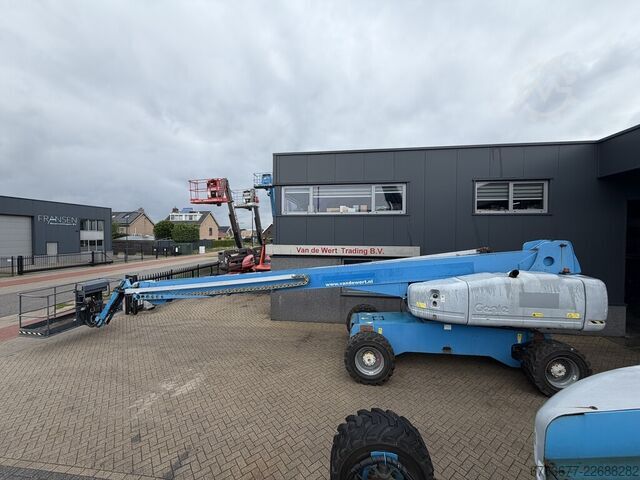 GENIE S-105 nacelle télescopique / plateforme élévatrice à flèche 4x4x4 DEUTZ DIESEL 3800h 34M haute GENIE S-105 Telescoop hoogwerker / boomlift 4x4x4 DEUTZ DIESEL 3800uur 34M Werkhoogte 2007