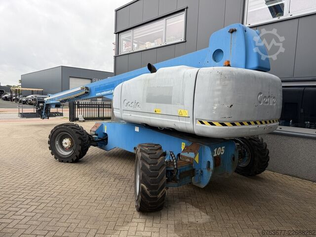 GENIE S-105 nacelle télescopique / plateforme élévatrice à flèche 4x4x4 DEUTZ DIESEL 3800h 34M haute GENIE S-105 Telescoop hoogwerker / boomlift 4x4x4 DEUTZ DIESEL 3800uur 34M Werkhoogte 2007