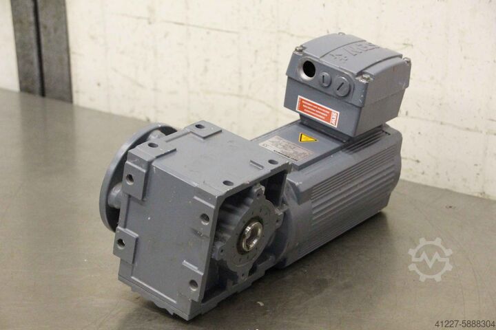 Motorreductor 0,25 kW 173 rpm SEW-Eurodrive WAF30 DAS80K4/TF/IS