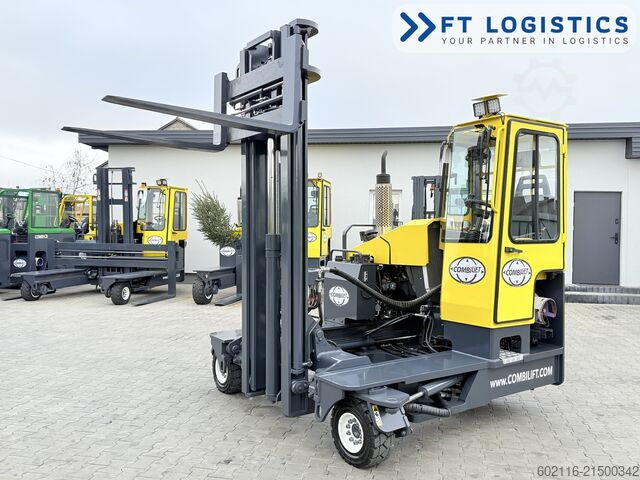 Négyirányú targoncát Combilift C4000 GAS DUPLEX 4600 FORK POSITIONER