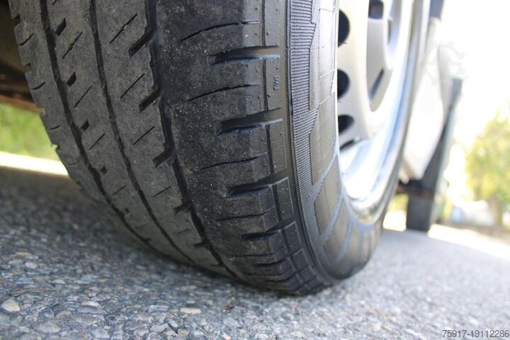 Izotermiczny van chłodnia MERCEDES-BENZ 310cdi ColdCar -33°C, 3+3 Euro 5b+