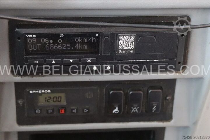 Entrenador Van Hool Acron TX17 / 17RHD  / Tourismo