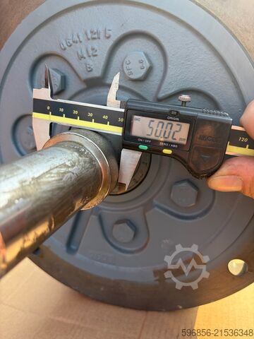 SEW EURODRIVE Gear Motor RF77 DT80N4 BMG/HF/ES1S 0.75kW Motoreduktor SEW EURODRIVE RF77 DT80N4 BMG/HF/ES1S 0,75kW Motoreduktor SEW EURODRIVE RF77 DT80N4 BMG/HF/ES1S 0,75kW