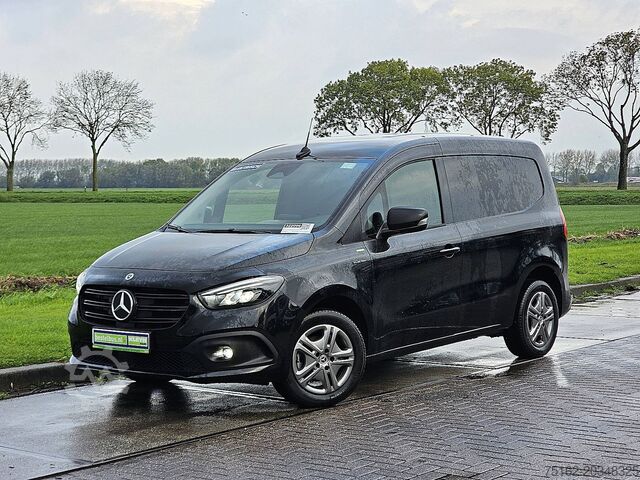 Bakwagen MERCEDES-BENZ ECITAN L1 PRO AC/DC 51 kWh