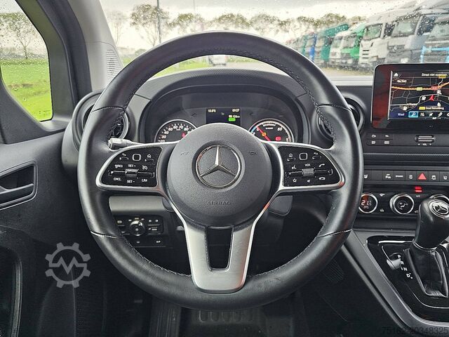 Bakwagen MERCEDES-BENZ ECITAN L1 PRO AC/DC 51 kWh