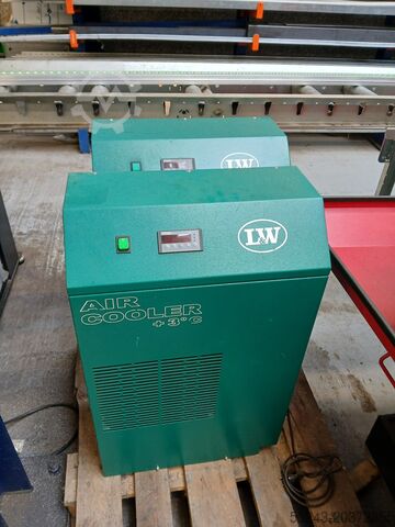 Pionowe centrum obróbcze Lenhardt & Wagner