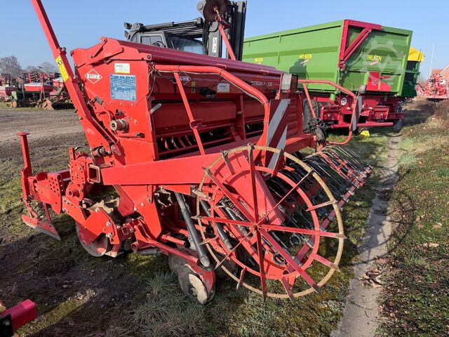 Landmaschine Integra G2