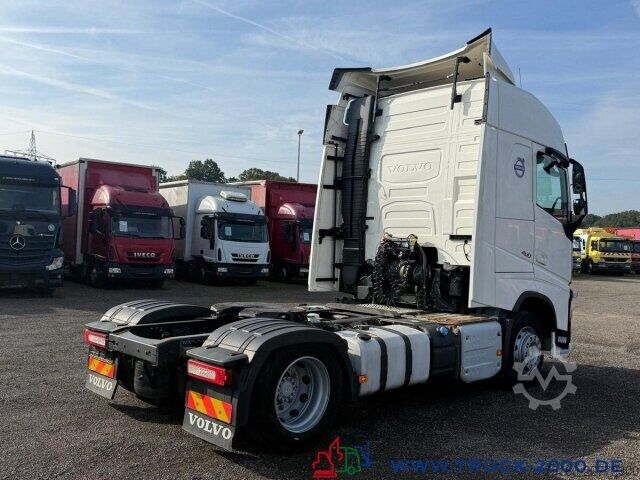 Standardni tegljač Volvo FH12 Globetrotter Bett Kühlschrank Gr. Tank 1.Hd