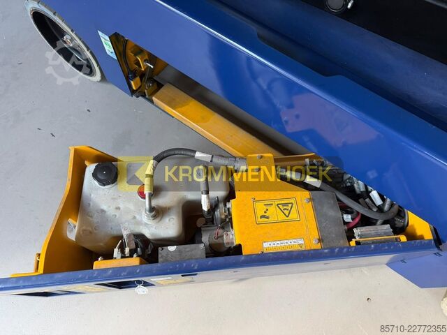 Schaarlift JCB S 2646 E