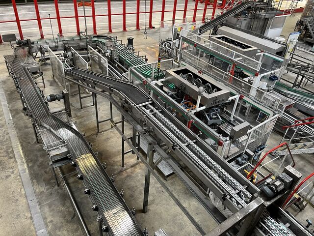 Krones Kettner Sidel Heuft, Robopac, Videojet afvullijn voor glazen flessen (meermalig gebruik) (201 Krones Kettner Sidel Abfülllinie für Glasflaschen (Mehrweg)