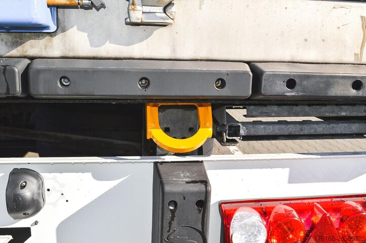 Semirreboque frigorífico SCHMITZ CARGOBULL SKO FP 60 ThermoKing SLXi 300