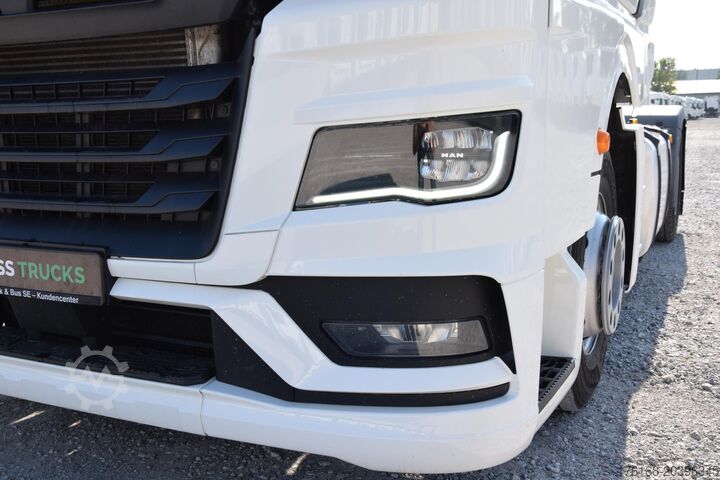 Standardowy ciągnik siodłowy MAN TGX 18.470 GX