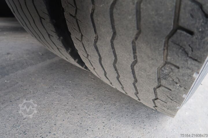 Kamyon şasisi Volvo FH 460 8x2 Nachlauflenkachse