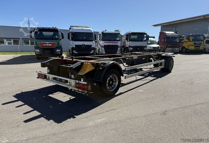 Remolque con chasis intercambiable Schmitz Cargobull AWF 18 BDF /  Swiss-Vehicle