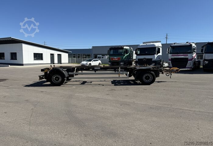 Remolque con chasis intercambiable Schmitz Cargobull AWF 18 BDF /  Swiss-Vehicle