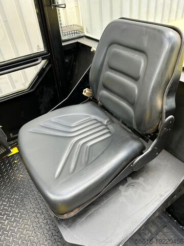 περονοφόρο ανυψωτικό 4 τροχών Hyster H7.00XL