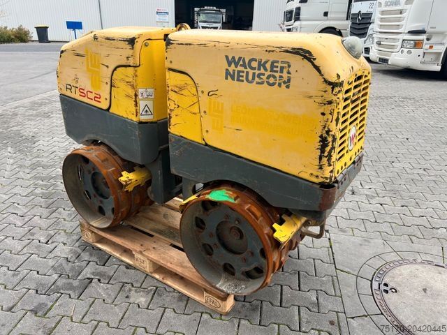 Enkelvoudige trommelwals WACKER Wacker Neuson RT 56 SC2 Grabenwalze / Funk /552h