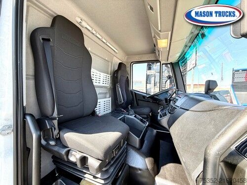 Camion plateau avec bâche Iveco Eurocargo 80-220P