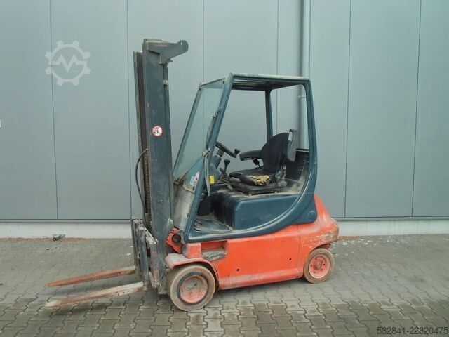 Stivuitor electric cu 4 roți LINDE E 20 P