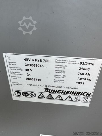 Elektrisch – 4 Räder Jungheinrich EFG 320 Batterie aus BJ:2018