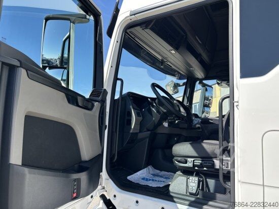 Standardowy ciągnik siodłowy MAN TGX 18.520 BLS, XL,  EURO 6, INTARDER, ADR EXII FL/AT