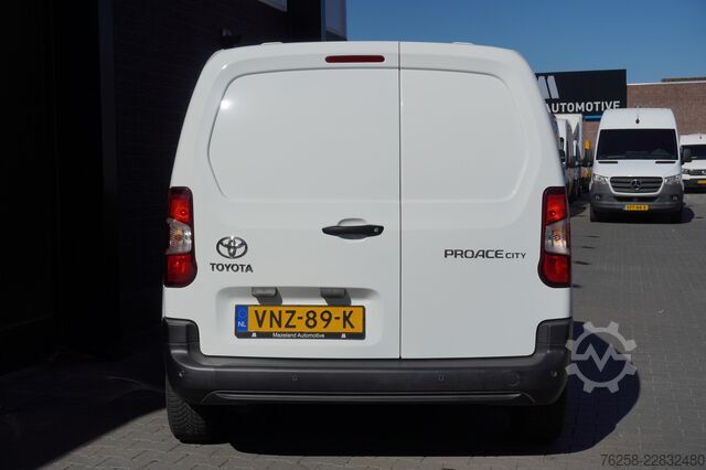 Kombi z wysokim dachem Toyota PROACE CITY 1.5 D-4D EURO 6 - Airco - Cruise - ...