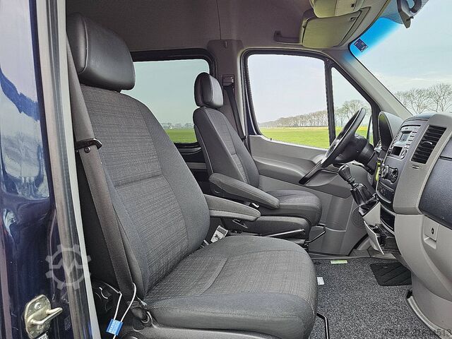 Passagerartransport MERCEDES-BENZ SPRINTER 213 ac 9-pers EURO6