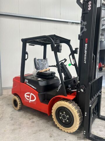 Elektrisk 4 -hjulet gaffeltruck EP EFL353 P