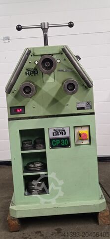 Macchina per la piegatura di anelli e profili BPR Curvatrici srl CP 30