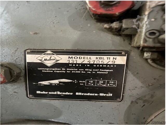 Cisaille universelle pour profilés en acier Mubea KBL 11 N