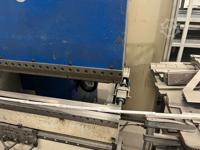 Presse plieuse TRUMPF TrumaBend V50